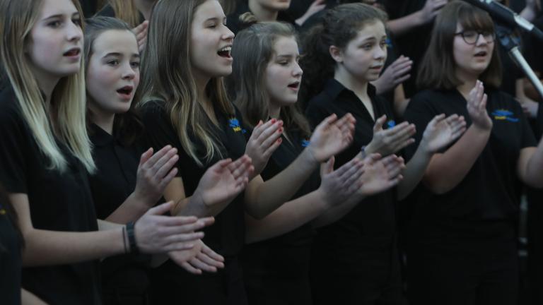 Une chorale de plus d’une vingtaine de jeunes choristes.