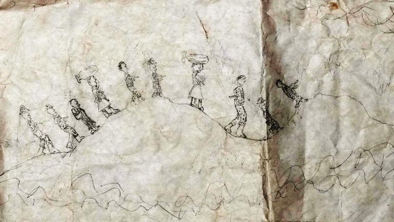 Un dessin sur parchemin usé de personnes marchant sur une colline et portant des charges sur la tête.