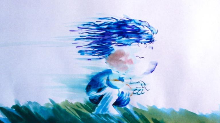 Une image fixe tirée d'un film d'animation. Un petit enfant aux cheveux bleus balayés par le vent est accroupi dans l'herbe.