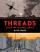 La couverture d’un roman illustré intitulé « Threads From The Refugee Crisis », qui montre une silhouette d’avion et des personnes debout parmi des cabanes.