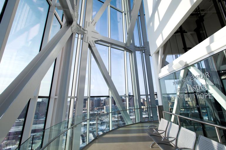 Vue de l’intérieur de la Tour de l’espoir, au Musée.